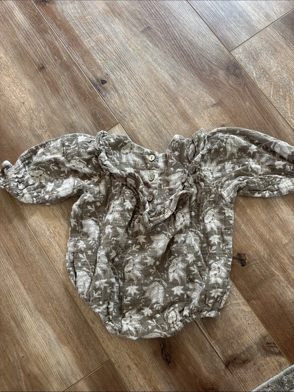 Rylee + Cru Winnie Romper Green Garden 0-3 Months